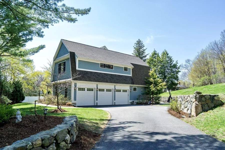 311 Concord Avenue, Lexington, MA 02421