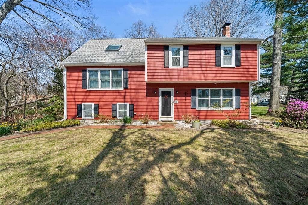 129 Canal St, Marshfield, MA 02050