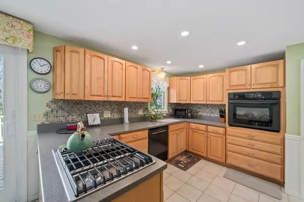 Marshfield, MA 02050,129 Canal St