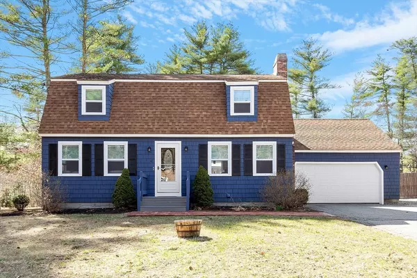 41 Ash St, Townsend, MA 01469