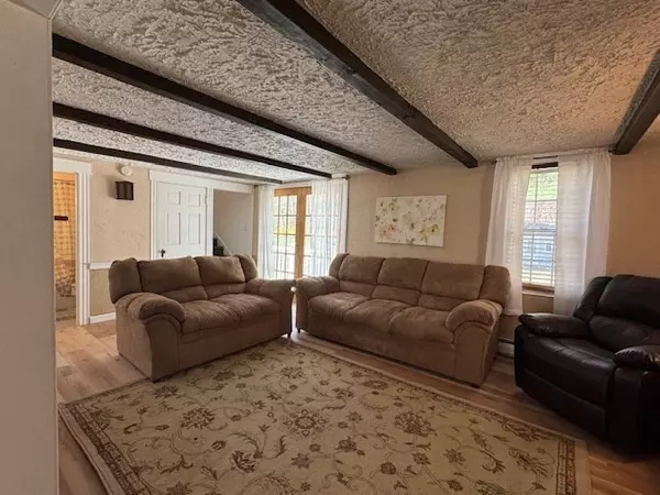 Fitchburg, MA 01420,22 Saint Martin Street