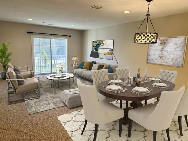 Clinton, MA 01510,2105 Briarwood Vlg #2105