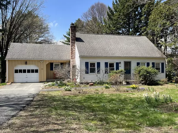 321 Middle Street, Amherst, MA 01002