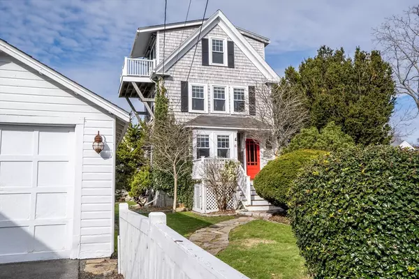 Rockport, MA 01966,6 Green Street