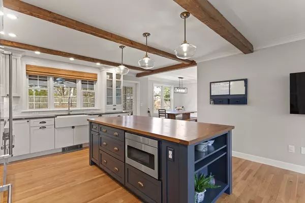 Concord, MA 01742,37 Independence Rd