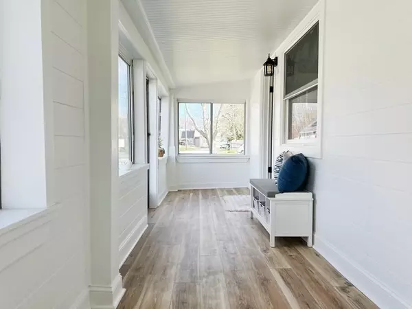 Swansea, MA 02777,28 Wheatfield Ave