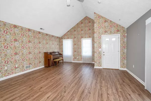 Tewksbury, MA 01876,57 Eagle Dr #57