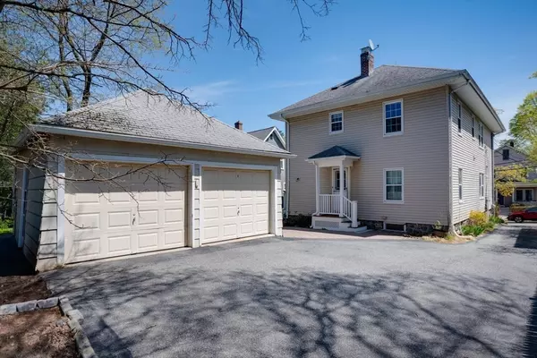 Arlington, MA 02476,113 Mount Vernon Street #2