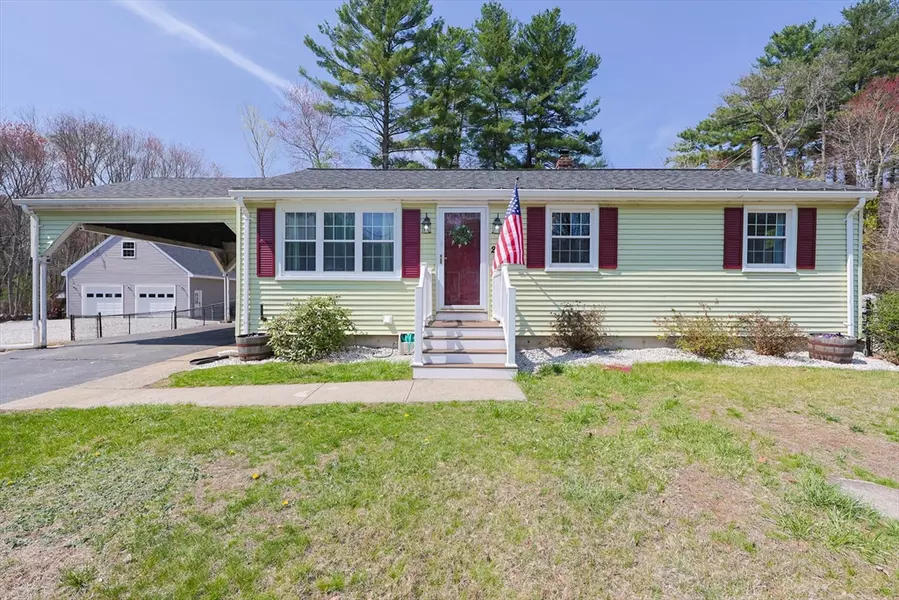 210 Oak St, Uxbridge, MA 01569