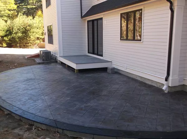 Holliston, MA 01746,Lot 8 Pond View