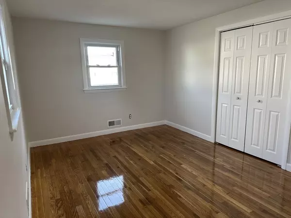 East Providence, RI 02914,55 Swan St