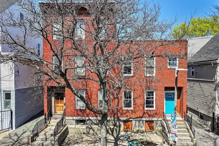 88 Trenton St, Boston, MA 02128