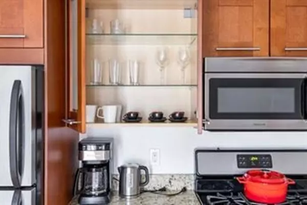 Brookline, MA 02445,210 Winthrop Road #4