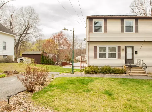 81 Wyola Dr, Worcester, MA 01603