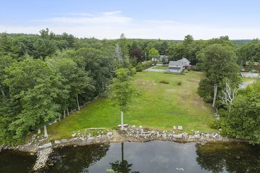 200 Lake Rd, Ashburnham, MA 01430