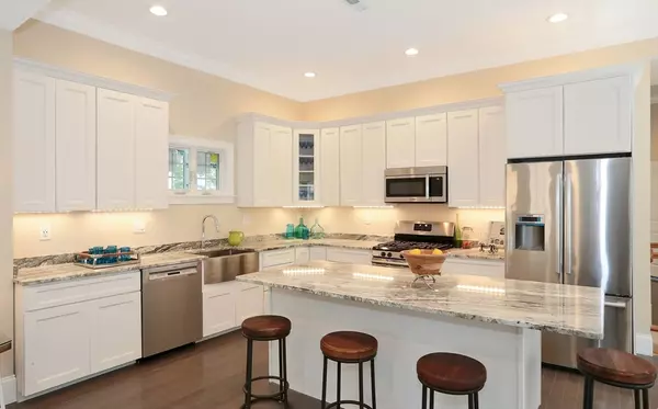 Boston, MA 02119,47 Alpine St. #1