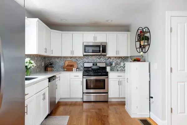 Weymouth, MA 02189,52 Lakehurst Ave