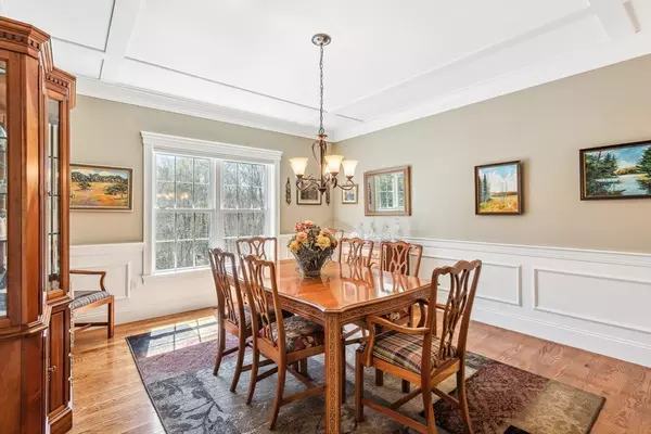 Sudbury, MA 01776,72 Dakin