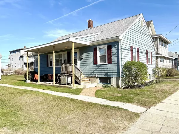 Hull, MA 02045,90 Manomet Ave