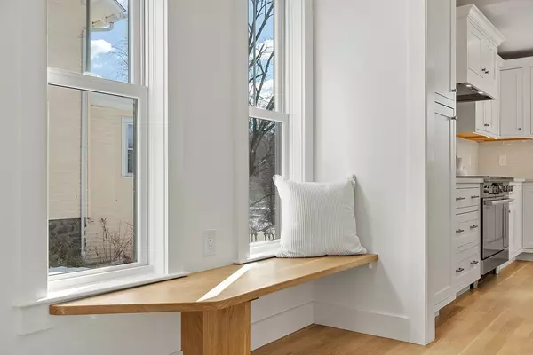 Concord, MA 01742,23 Shirley St