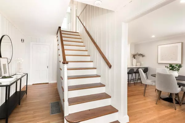 Needham, MA 02492,63 Hawthorn Ave