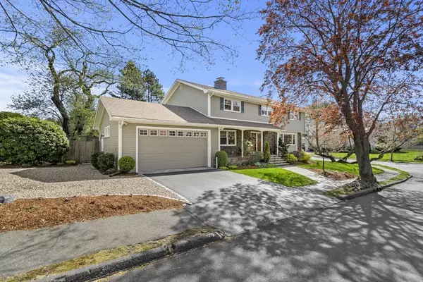 Marblehead, MA 01945,30 Thompson Rd