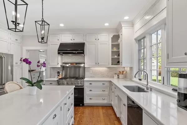 Carlisle, MA 01741,16 Applegrove Ln