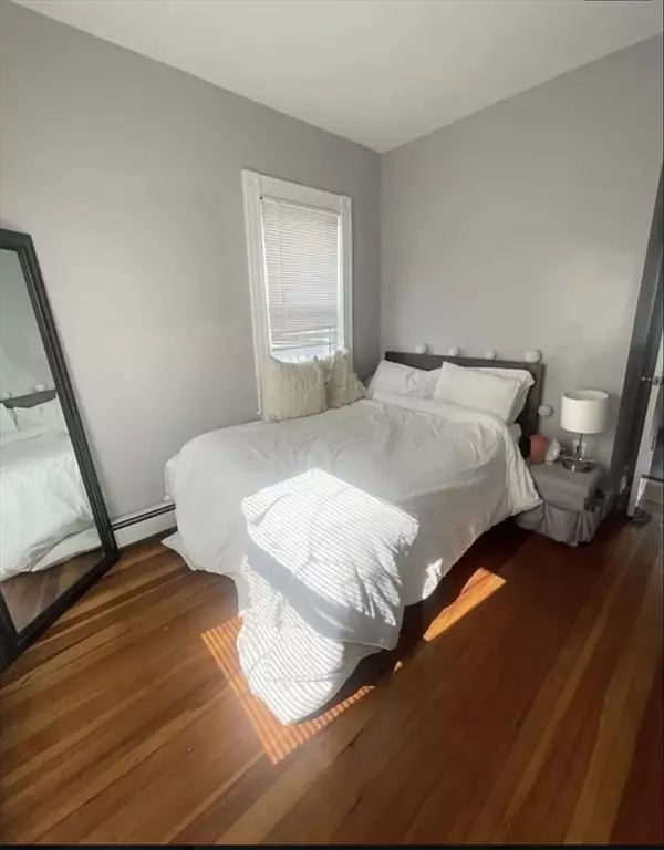 Somerville, MA 02144,24 Belknap #3