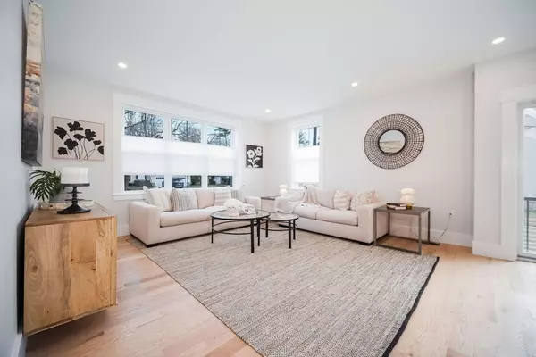 Needham, MA 02494,767 Highland Ave