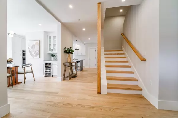 Needham, MA 02494,767 Highland Ave