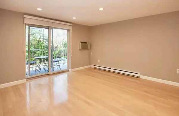 Weymouth, MA 02190,26 Greentree Ln #29