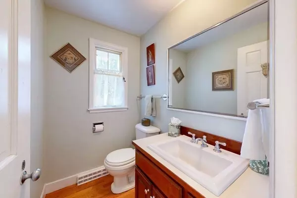Carlisle, MA 01741,575 West St