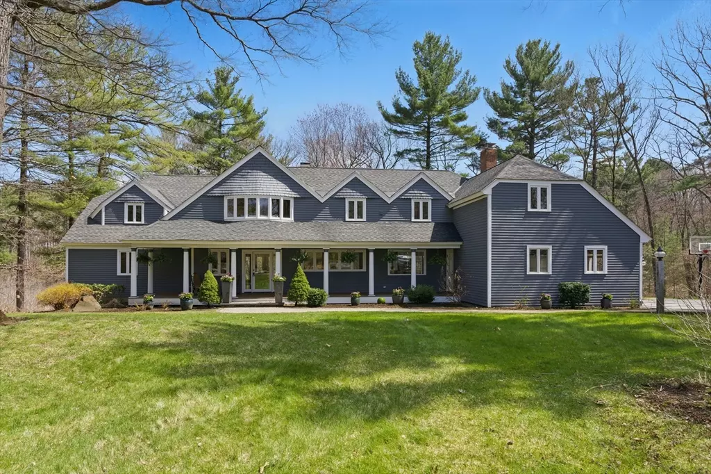 North Andover, MA 01845,30 Ironwood Rd