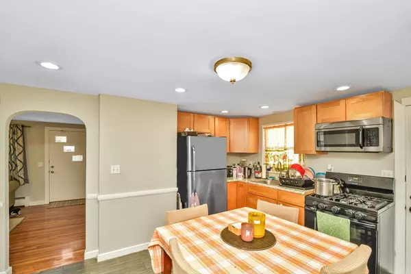Boston, MA 02136,23 Caton St