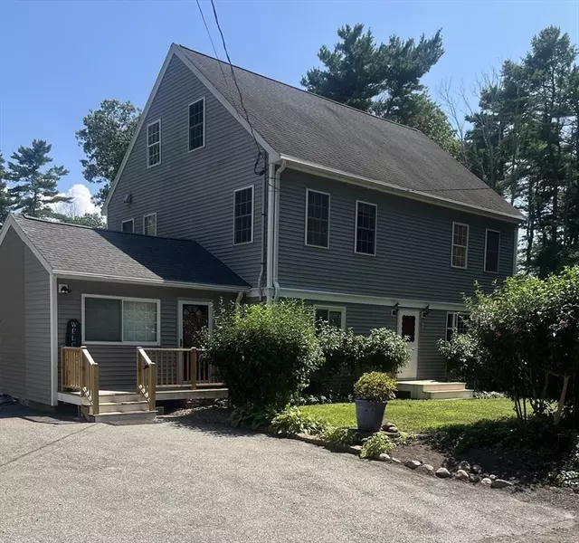2 Diamond, Lakeville, MA 02347