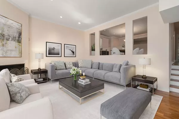 Brookline, MA 02445,537 Boylston St #537