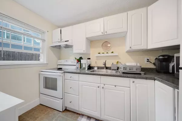 Arlington, MA 02476,924 Massachusetts Ave #3