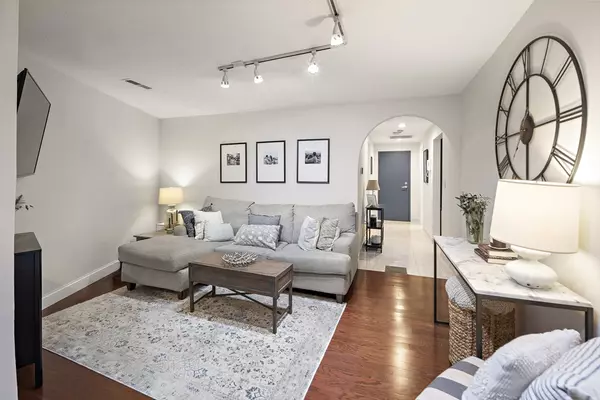 Boston, MA 02129,356-358 Main St #3