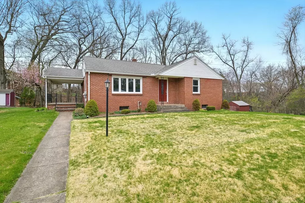 Ludlow, MA 01056,115 Grimard St