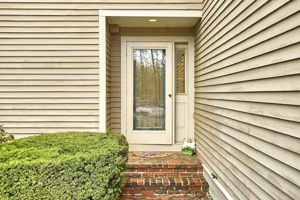 Sterling, MA 01564,73 Worcester Rd #A