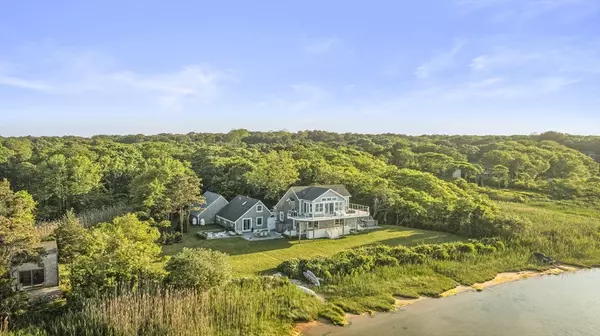 Edgartown, MA 02539,135 The Boulevard &110 Pilgrim Rd
