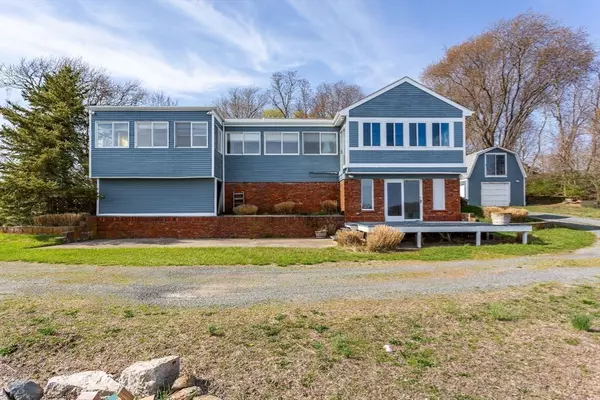 Swansea, MA 02777,2 Mount Hope Ave