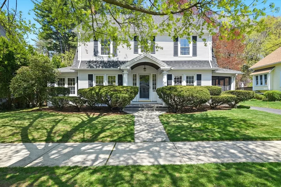 26 Westmoreland Avenue, Longmeadow, MA 01106