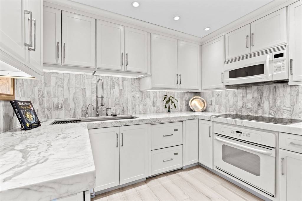 Brookline, MA 02445,30 Cumberland Ave #W1