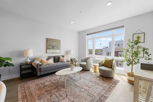 2 Cliveden Street #504E, Quincy, MA 02169