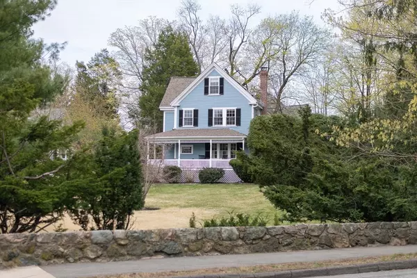 Weston, MA 02493,20 Maple Road