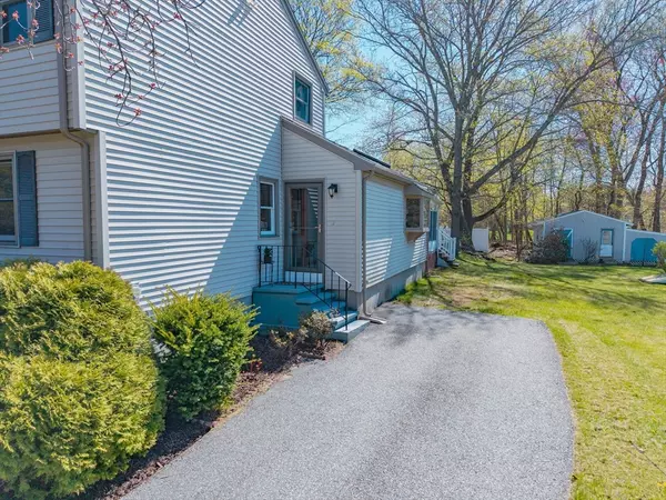 Lowell, MA 01852,14 S Ridge Cir