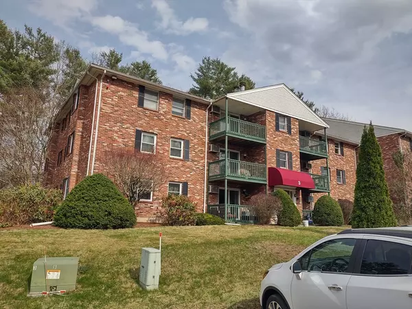 75 Huntoon Memorial Highway #3-6, Leicester, MA 01524