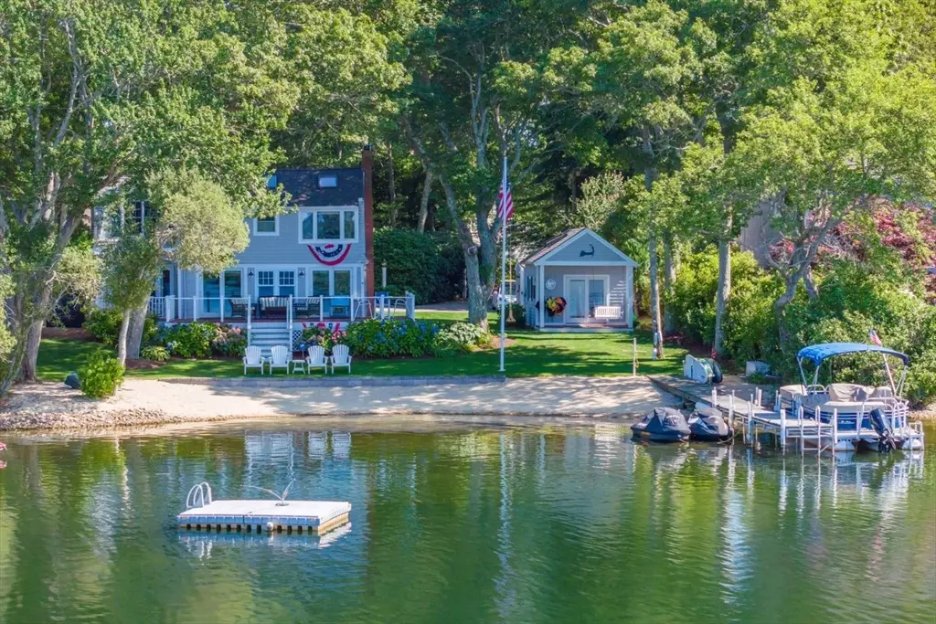 Barnstable, MA 02632,122 Point Of Pines Avenue
