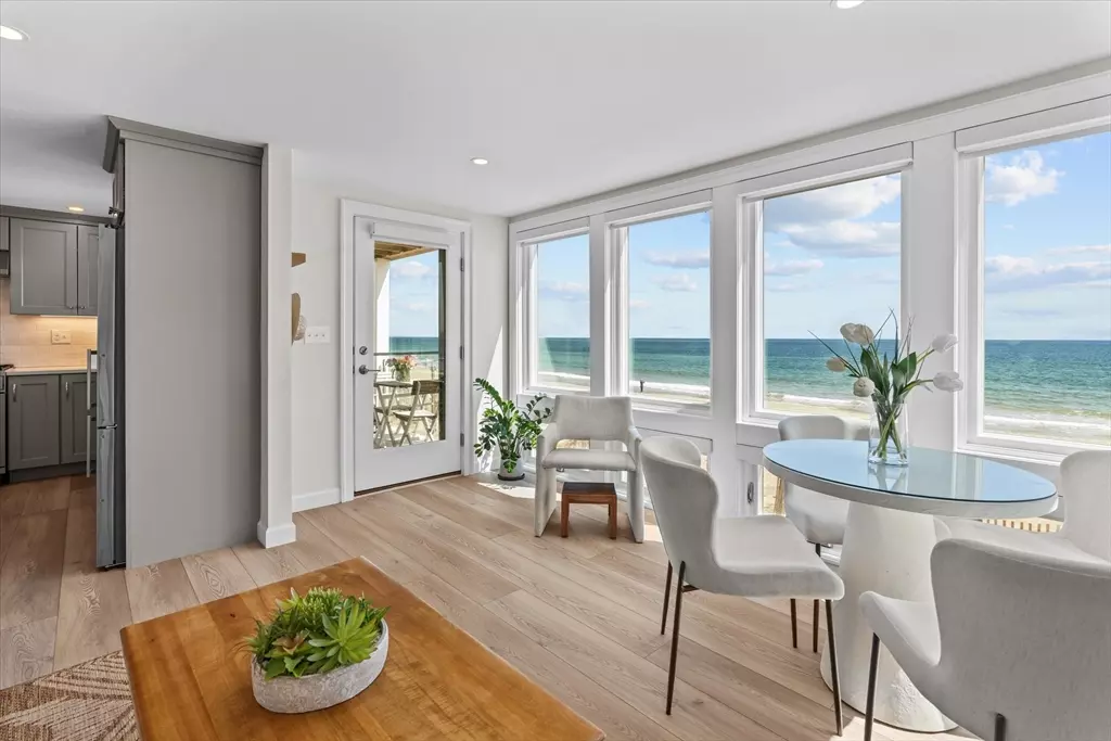 Salisbury, MA 01952,187 Unit 1 Atlantic Avenue #1